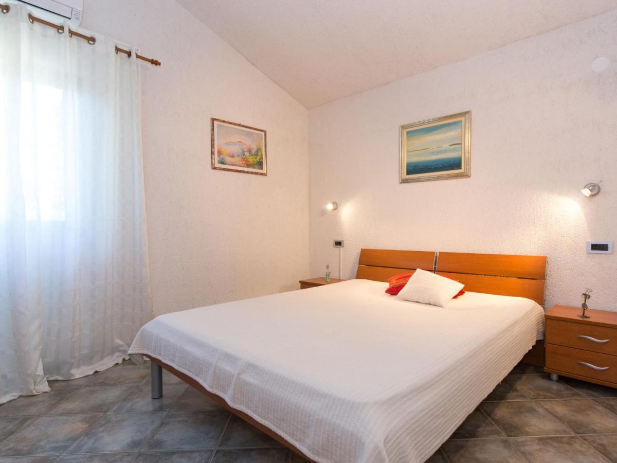 Starigrad-3 By Interhome * Starigrad (Kvarner)